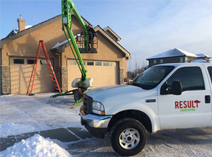 Rooftop snow removal in calgary area