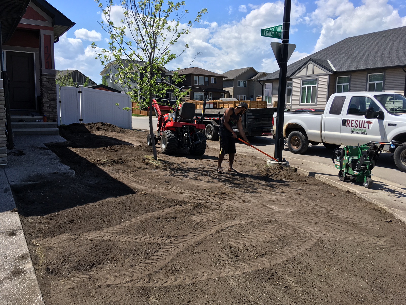 Bobcat & Grading Services in calgary area